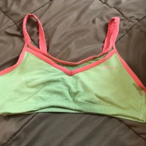 Sports bra
